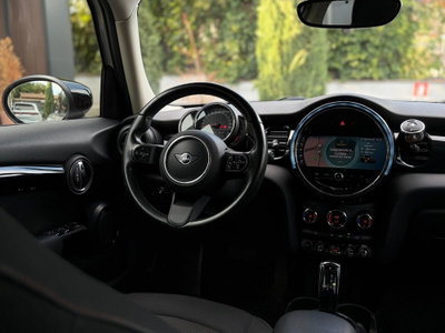 MINI Mini 1.5 Cooper Yours 5 porte (9)