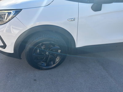 Opel Crossland 1.5 ECOTEC D 110 CV Start&Stop Elegance (12)