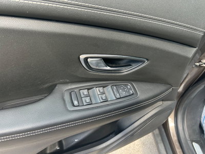 Renault Grand Scénic 1.5 dci energy Intens 110cv (17)