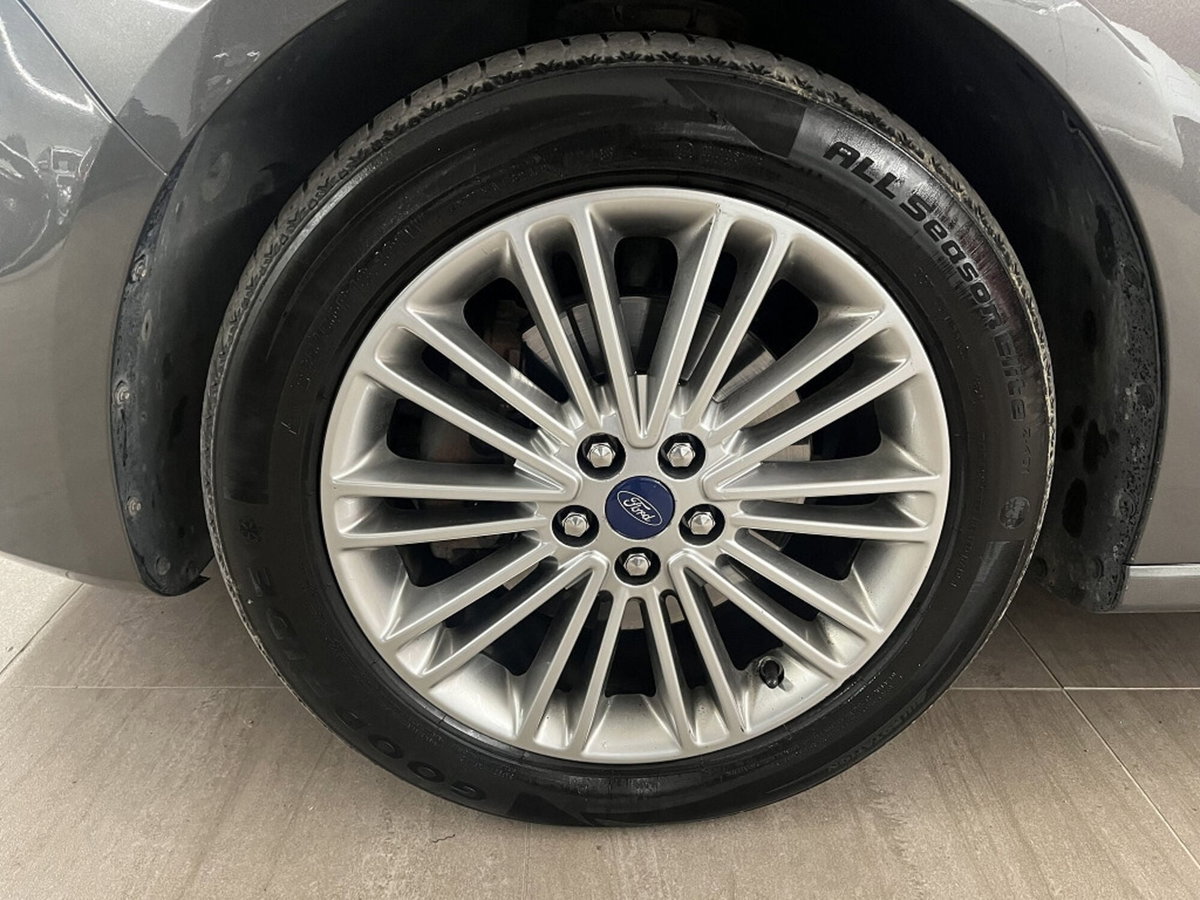 Ford S-Max 2.0 TDCi 180CV Start&Stop Vignale (17)