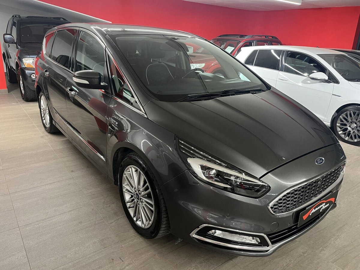 Ford S-Max 2.0 TDCi 180CV Start&Stop Vignale (3)