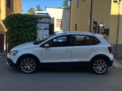 Volkswagen Polo Cross 1.4 TDI DSG BlueMotion Technology (2)