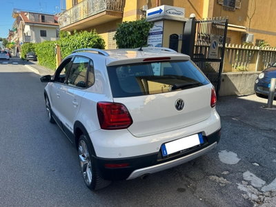 Volkswagen Polo Cross 1.4 TDI DSG BlueMotion Technology (3)