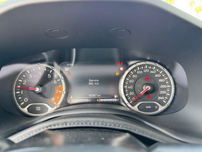 Jeep Renegade 1.0 T3 Limited (9)
