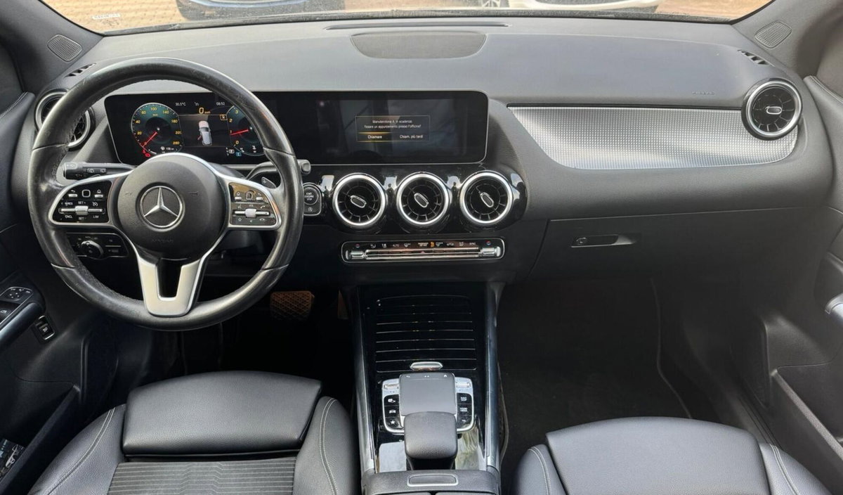 Mercedes-Benz Classe B 200 Automatic Executive (9)