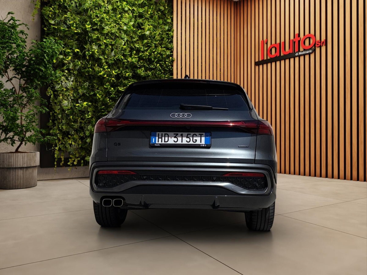 Audi Q5 Sportback 2.0 tdi mhev+ Launch Edition S line quattro 204cv s-tronic (6)