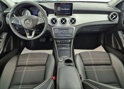 Mercedes-Benz GLA SUV 180 d Automatic Sport (15)