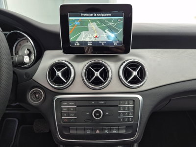 Mercedes-Benz GLA SUV 180 d Automatic Sport (19)
