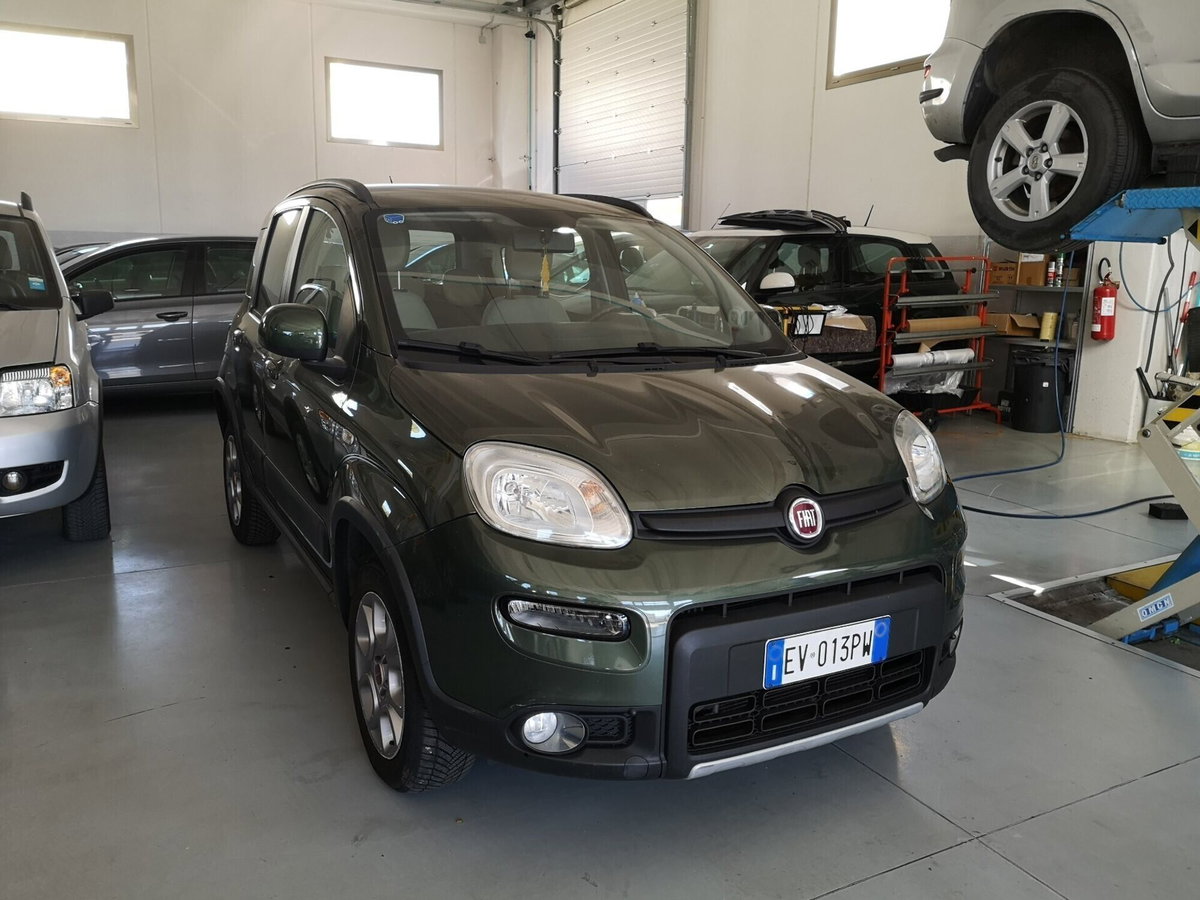 Fiat Panda 1.3 MJT 16V DPF 4x4 Climbing (5)
