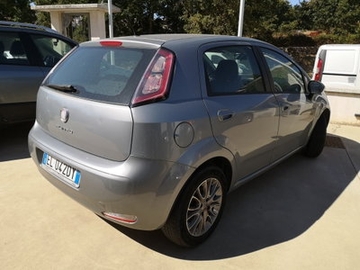 Fiat Punto Evo 1.3 Mjt 75 CV 3 porte Dynamic (4)