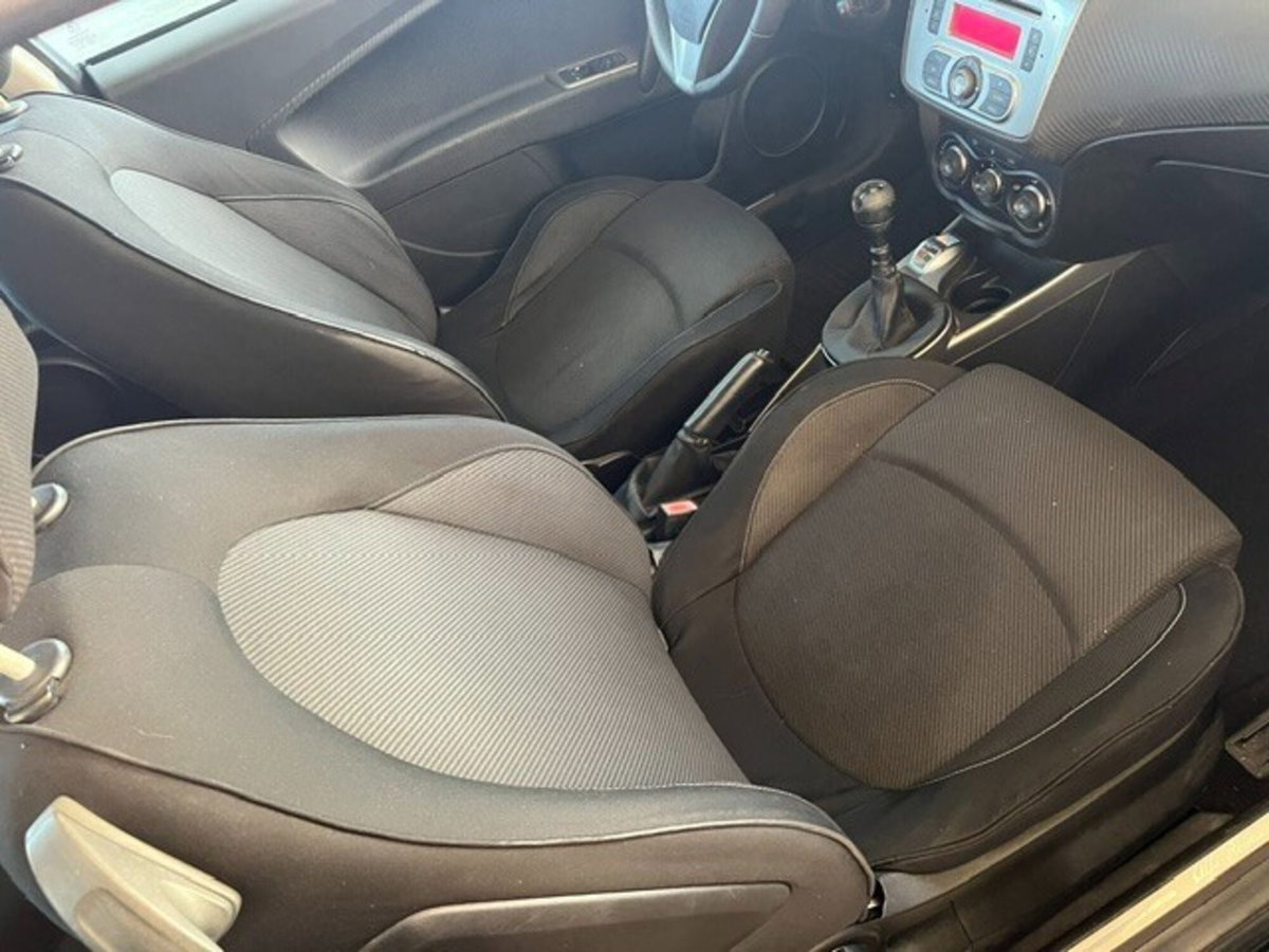 Alfa Romeo MiTo 1.4 78 CV Junior Sport Pack (5)