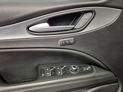 Alfa Romeo Stelvio Stelvio 2.2 Turbodiesel 210 CV AT8 Q4 Veloce Tì (14)