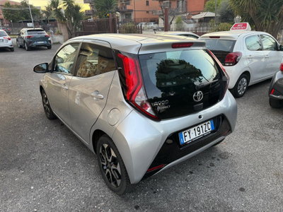 Toyota Aygo Connect 1.0 VVT-i 72 CV 5 porte x-play (7)