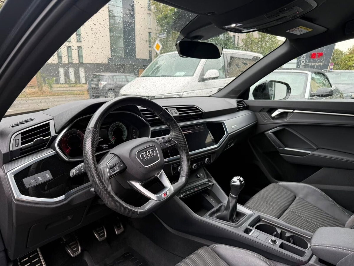 Audi Q3 35 1.5 tfsi S line edition (5)