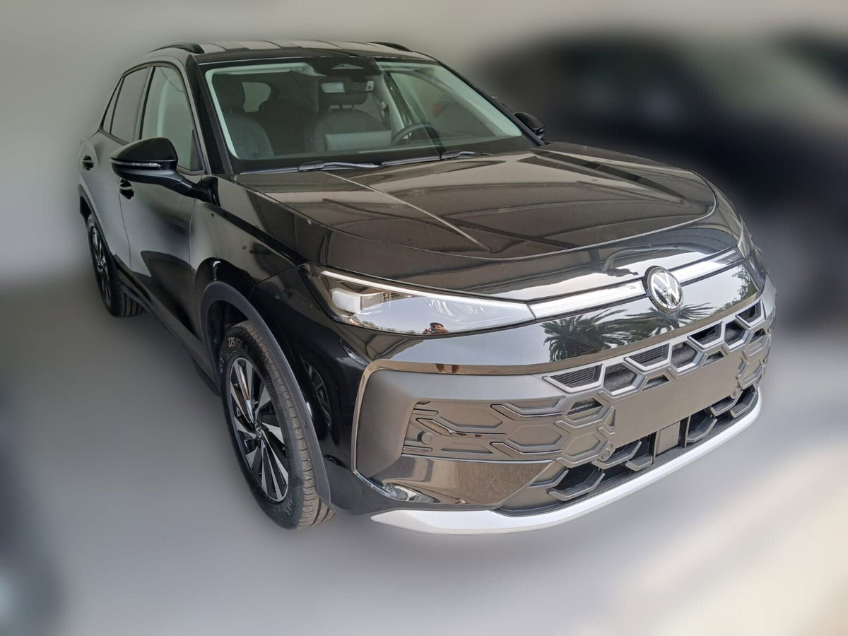 Volkswagen T-Roc 1.5 etsi Life 115cv dsg (2)