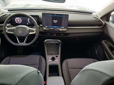 Volkswagen T-Roc 1.5 etsi Life 115cv dsg (5)