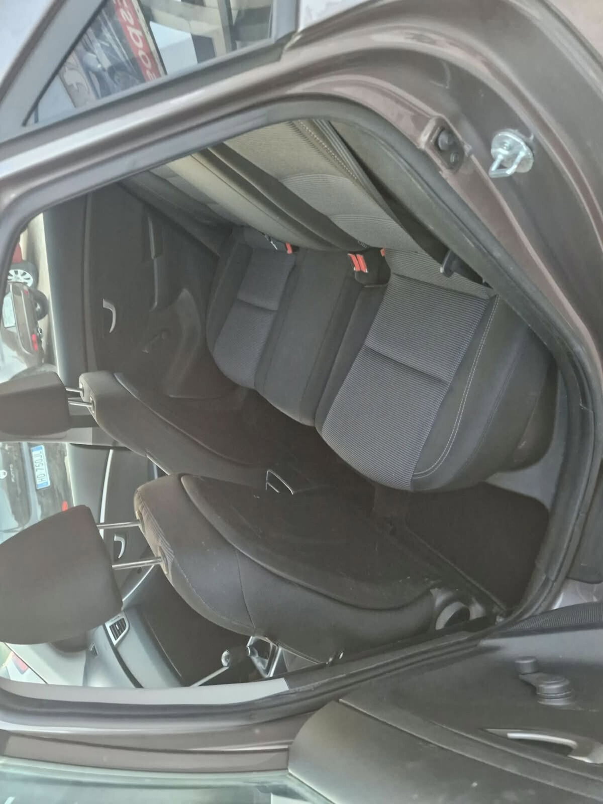 Hyundai i30 1.4 CRDi 5p. Classic (9)