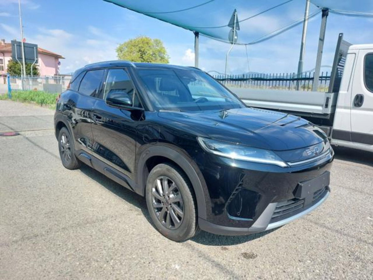 Byd Atto 2 DM-i 1.5 phev Boost 212cv (4)