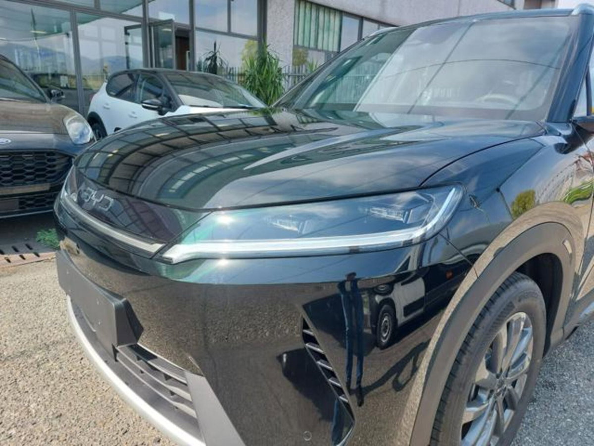 Byd Atto 2 DM-i 1.5 phev Boost 212cv (5)