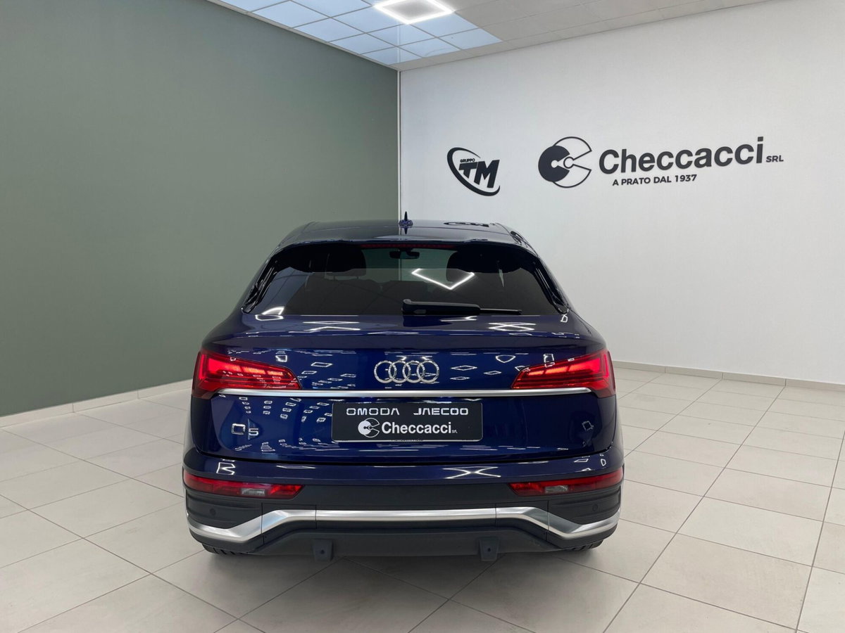 Audi Q5 35 TDI S tronic Business Advanced (4)