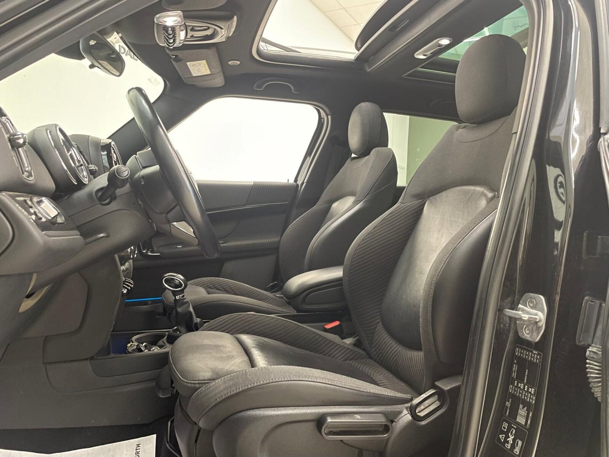MINI Mini Countryman 2.0 Cooper D Hype Countryman (7)