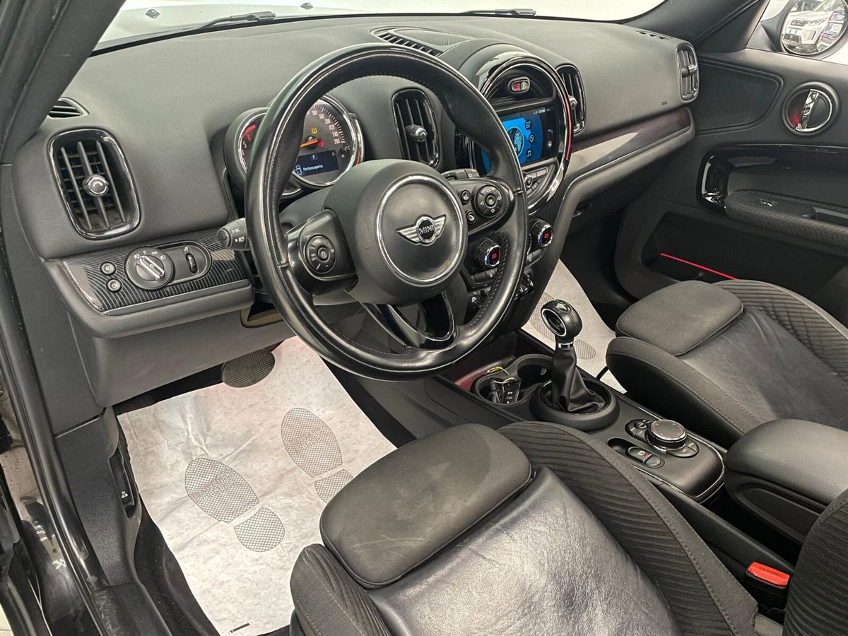 MINI Mini Countryman 2.0 Cooper D Hype Countryman (8)