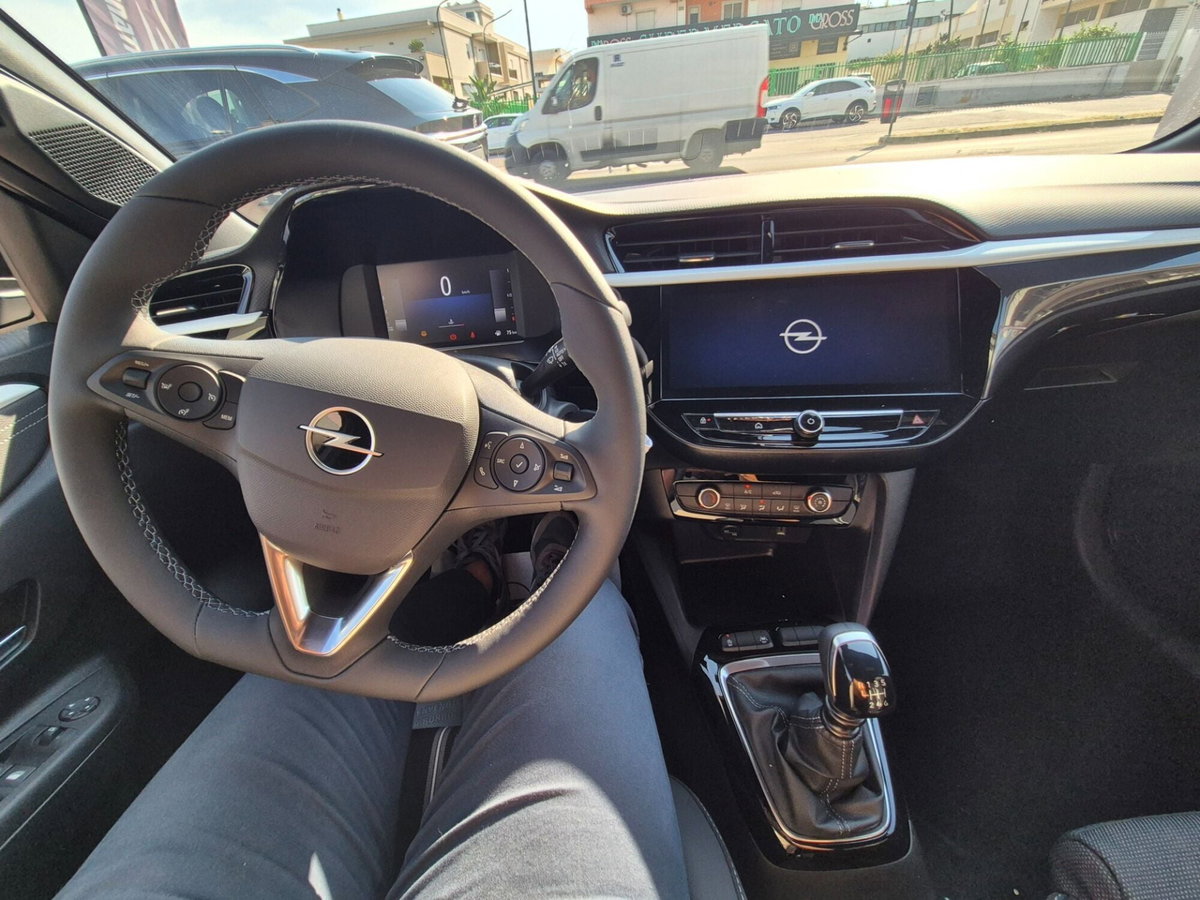 Opel Corsa 1.2 Yes s&s 100cv (17)