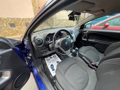 Alfa Romeo MiTo 1.4 78 CV Distinctive Sport Pack (4)