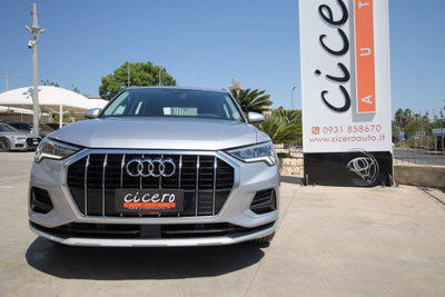 Audi Q3 35 TDI quattro S tronic Business (2)