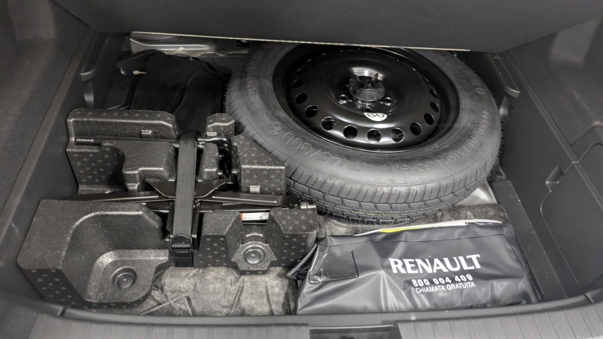 Renault Arkana E-Tech 145 CV Intens (17)
