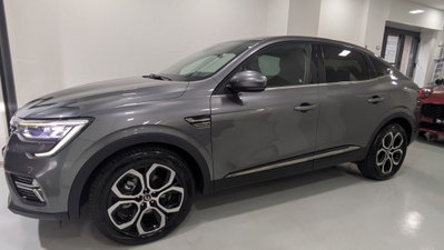 Renault Arkana E-Tech 145 CV Intens (4)