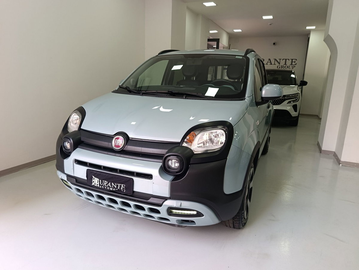 Fiat Panda 1.0 FireFly S&S Hybrid City Cross (3)