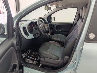 Fiat Panda 1.0 FireFly S&S Hybrid City Cross (8)