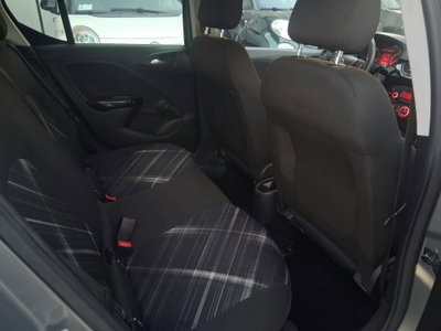 Opel Corsa 1.4 90CV GPL Tech 5 porte Cosmo (18)