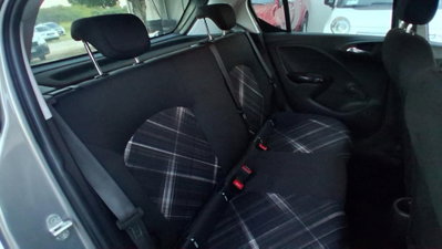 Opel Corsa 1.4 90CV GPL Tech 5 porte Cosmo (19)