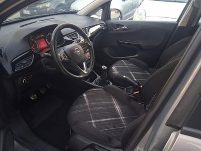 Opel Corsa 1.4 90CV GPL Tech 5 porte Cosmo (4)