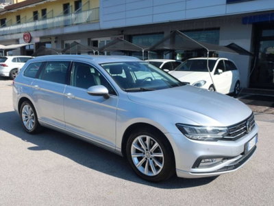 Volkswagen Passat Variant 2.0 TDI Business BlueMotion Tech. usata