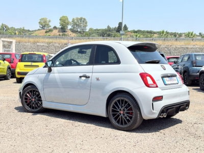 Abarth 595 595 1.4 Turbo T-Jet 180 CV Competizione (6)