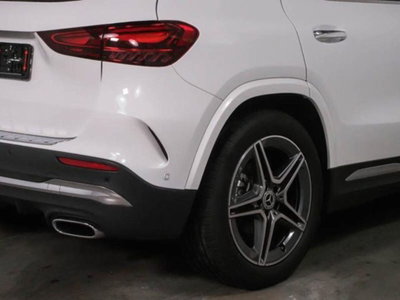 Mercedes-Benz GLA SUV 180 AMG Line Premium auto (4)