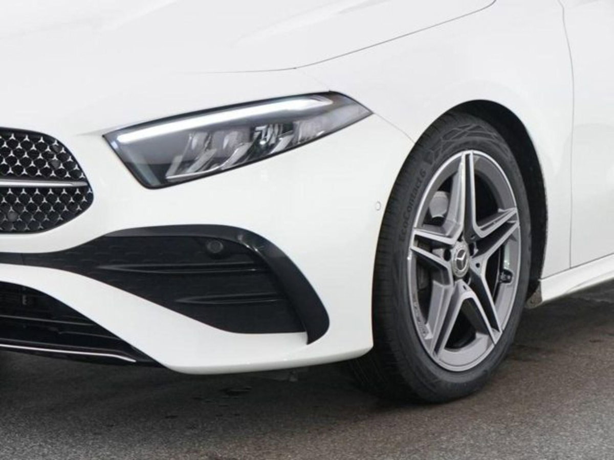 Mercedes-Benz Classe A Sedan 180 AMG Line Premium Plus auto (3)