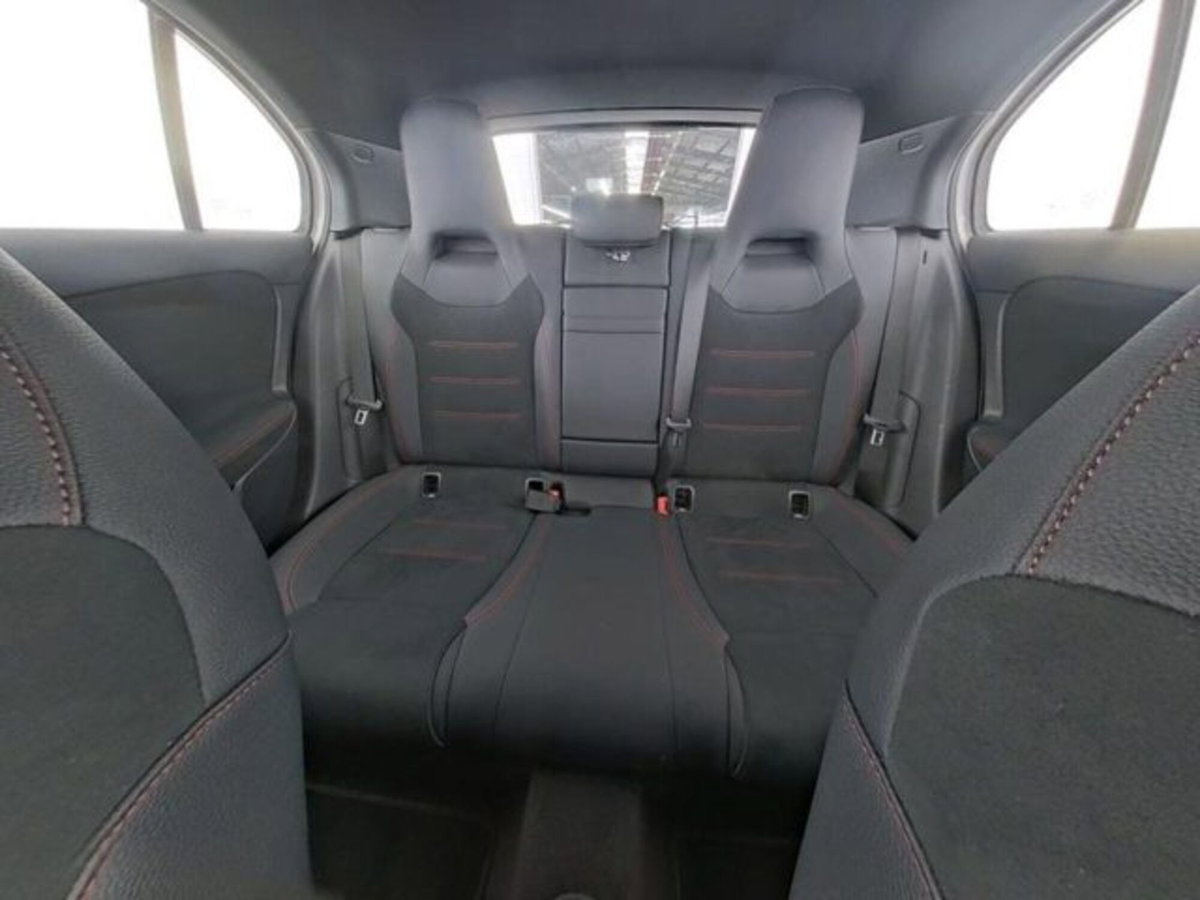 Mercedes-Benz Classe A Sedan 180 AMG Line Premium Plus auto (7)