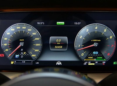 Mercedes-Benz Classe E Cabrio 53 4Matic+ EQ-Boost Cabrio AMG (16)