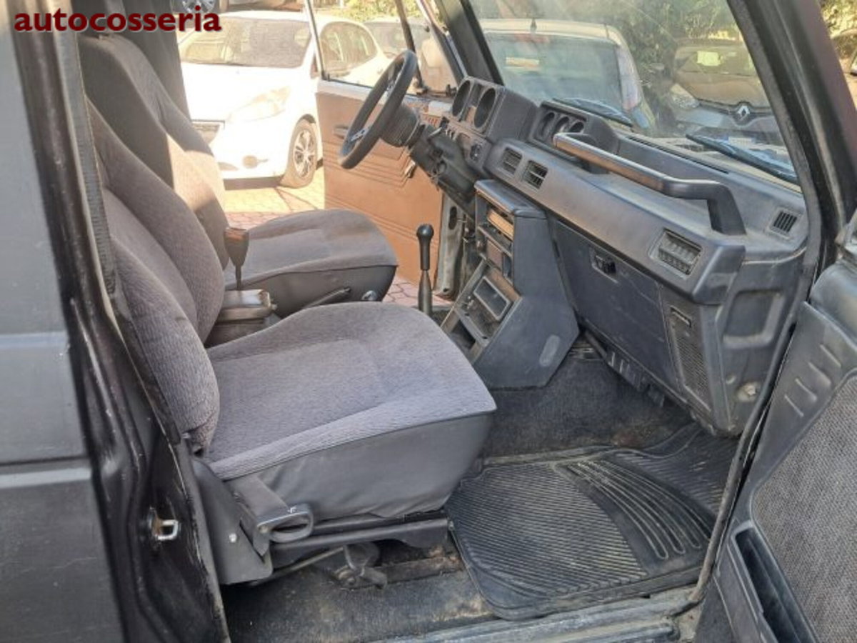 Mitsubishi Pajero 2.5 TDI Metal-top (9)