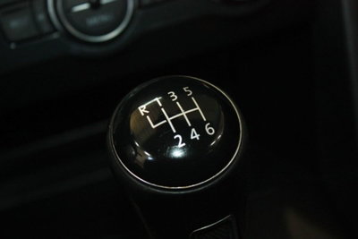 Volkswagen Tiguan 1.6 TDI SCR Sport BlueMotion Technology (16)