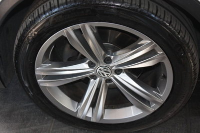 Volkswagen Tiguan 1.6 TDI SCR Sport BlueMotion Technology (6)