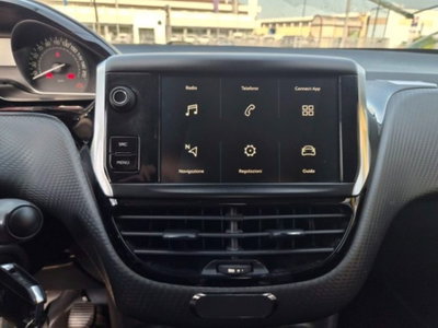 Peugeot 208 100 S&S 5 porte Signature (5)