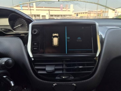 Peugeot 208 100 S&S 5 porte Signature (6)