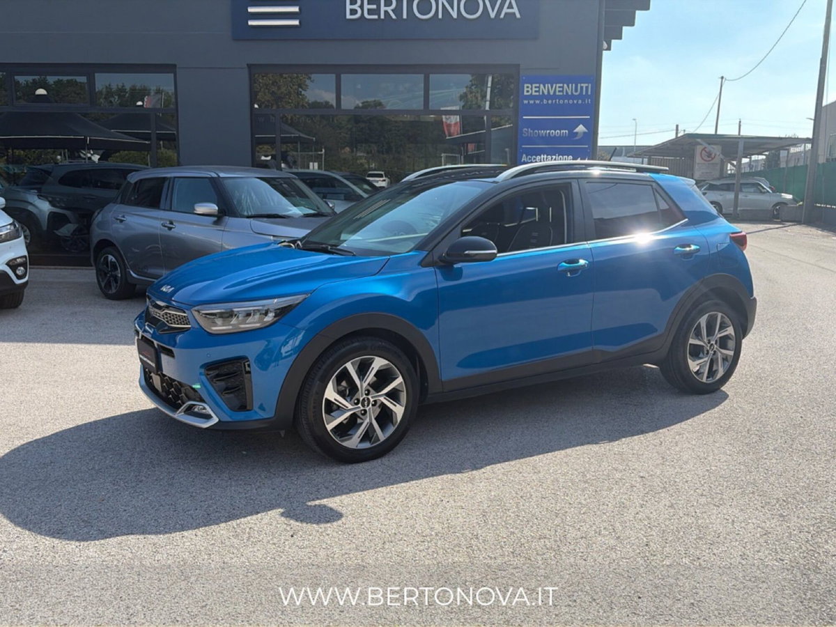 Kia Stonic 1.0 t-gdi mhev GT Line 100cv mt (2)
