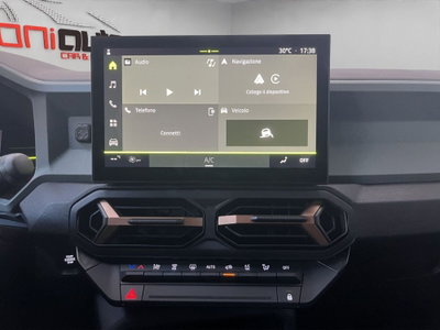 Dacia Duster 1.2 Eco-G Extreme 120cv (17)