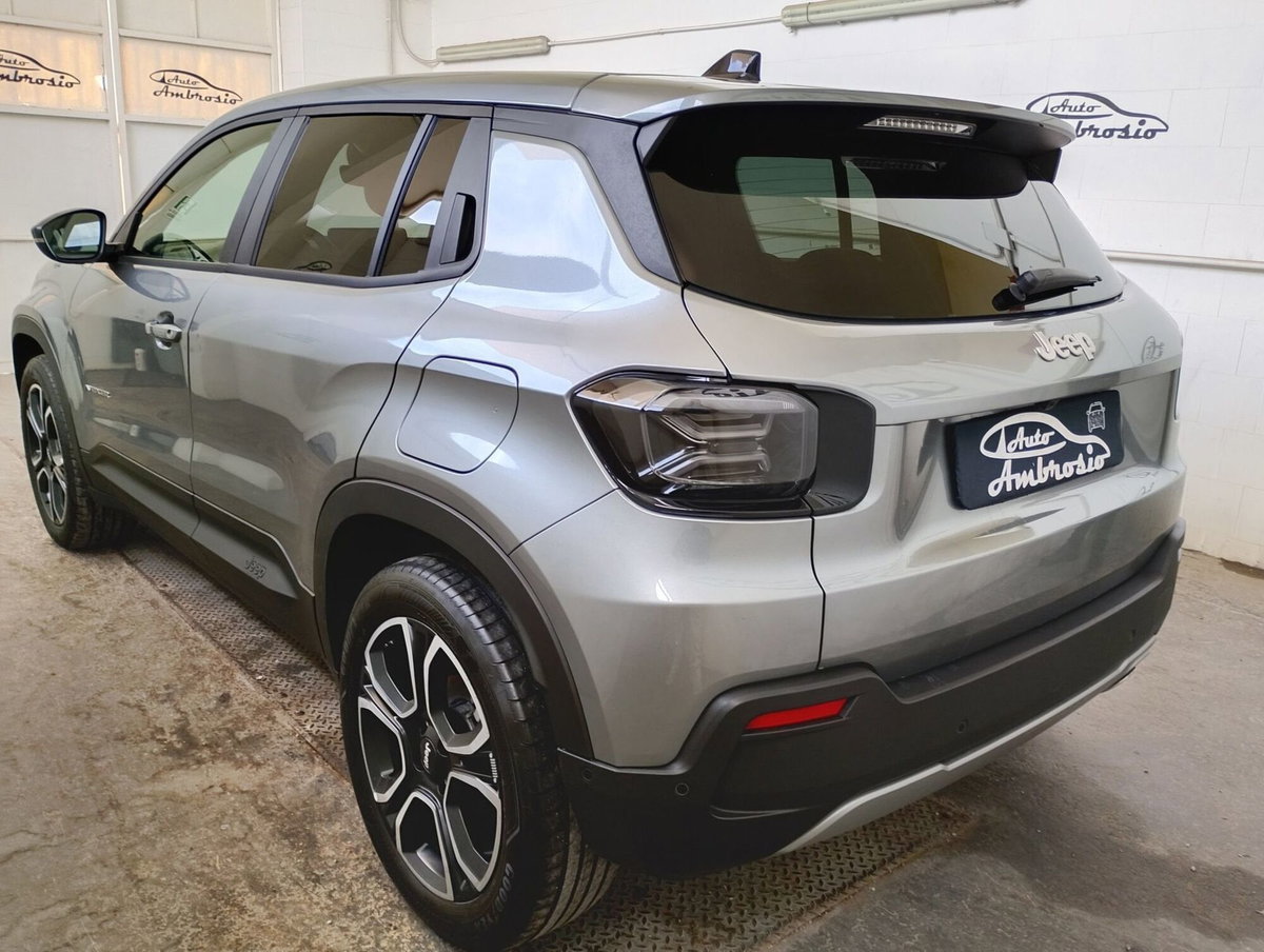 Jeep Avenger 1.2 turbo Summit fwd 100cv (5)